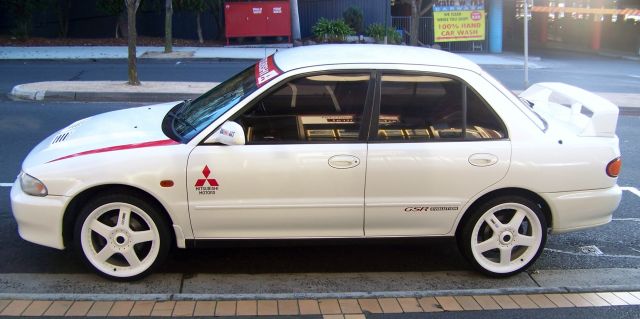 MITSUBISHI LANCER EVOI 5