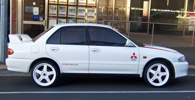 MITSUBISHI LANCER EVOI 1